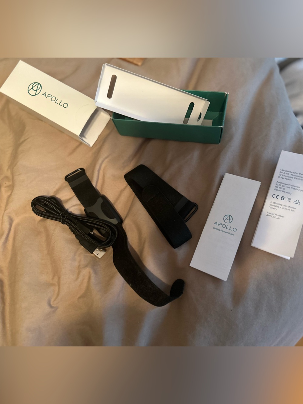 Apollo Neuro wearable vibrating stress/sleep regulating bracelet - Picture 3 of 16